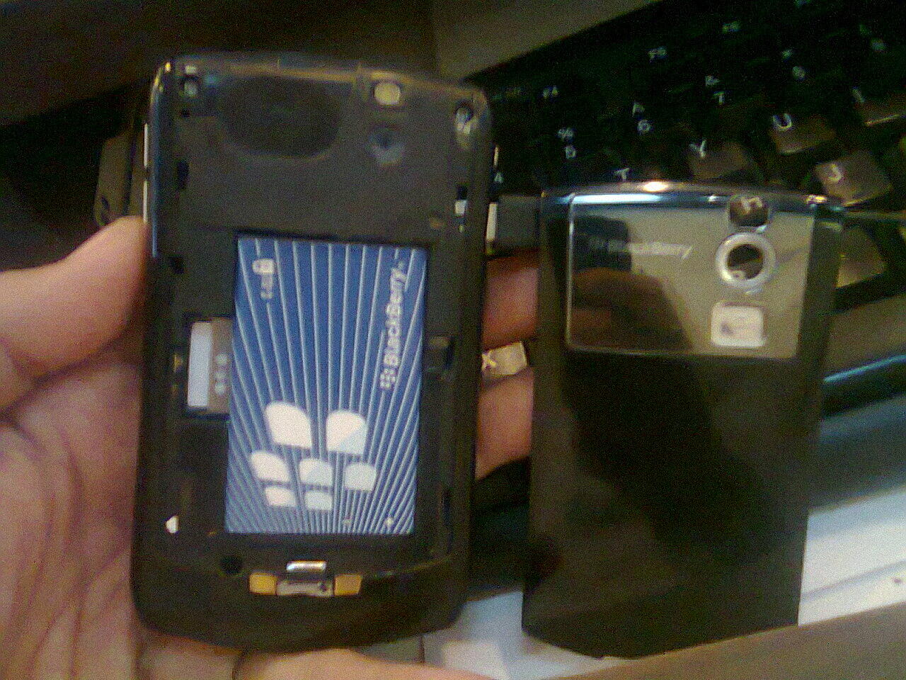 Blackberry 8320 suspend kondisi masih seger