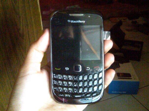 blackberry jupiter 9330 solo85