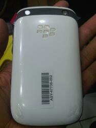 Blackberry® Curve 9220 dan Blackberr® Curve 9320 Garansi Resmi TAM