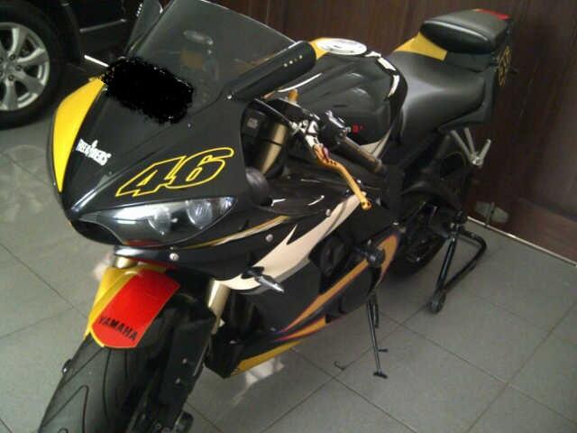 Yamaha R6 - 2005 Limited Edition ( Rossi )
