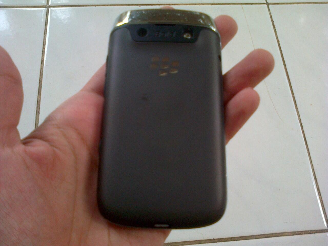 jual blackberry bellagio only 3,45 nego dan garansi 23bulan!