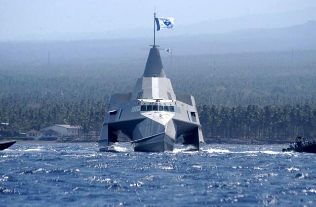 baru Amerika Serikat (AS) dan Indonesia yang memiliki kapal type trimaran ini