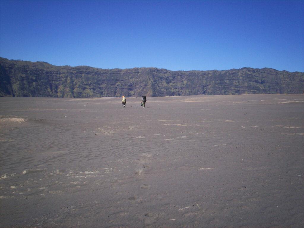 &#91;CATPER JADUL&#93; LONG JOURNEY BROMO-TENGGER-SEMERU ( 6-12 Juli 2008)