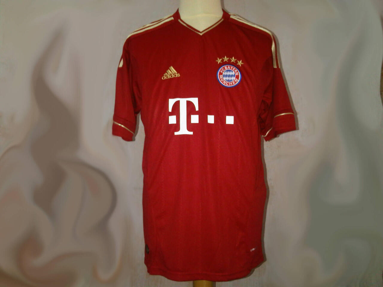 jual kaos bola grade ori kw thai Rp. 180.000,- ( bisa negoo )