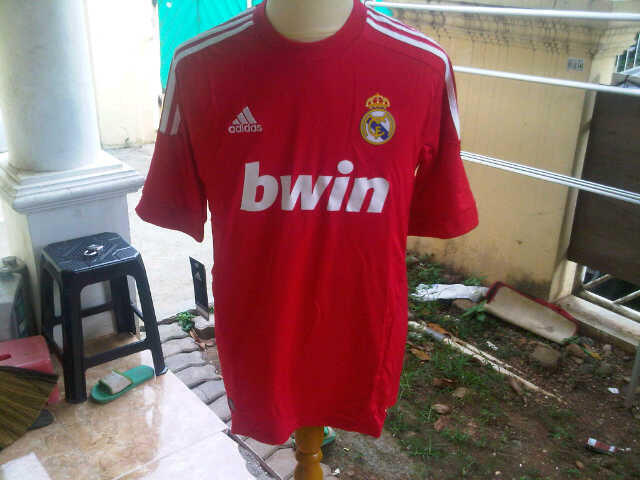 jual kaos bola grade ori kw thai Rp. 180.000,- ( bisa negoo )
