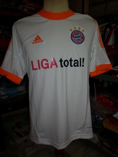 jual kaos bola grade ori kw thai Rp. 180.000,- ( bisa negoo )