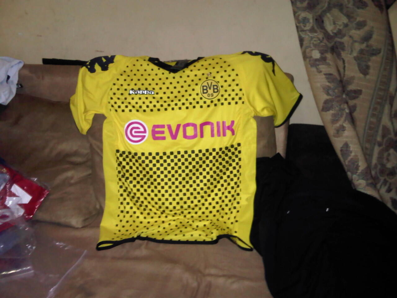 jual kaos bola grade ori kw thai Rp. 180.000,- ( bisa negoo )