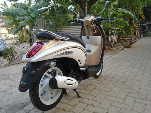 JUAL HONDA SCOOPY 2012 BULAN 4