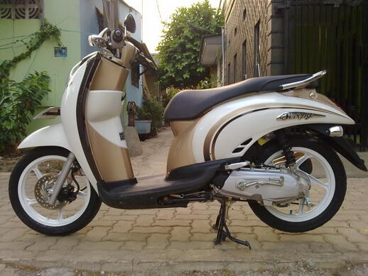 JUAL HONDA SCOOPY 2012 BULAN 4