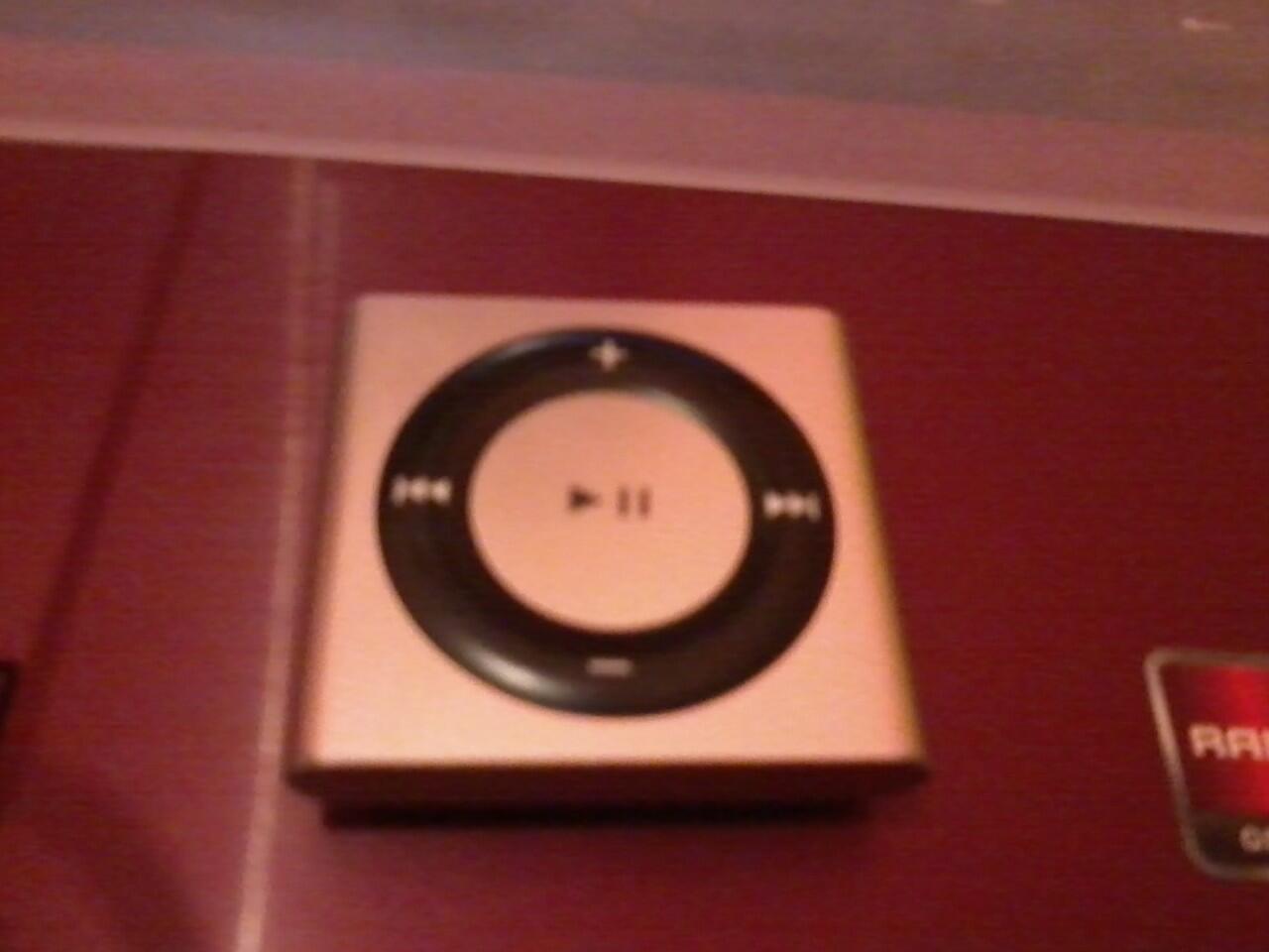 WTS ipod shuffle