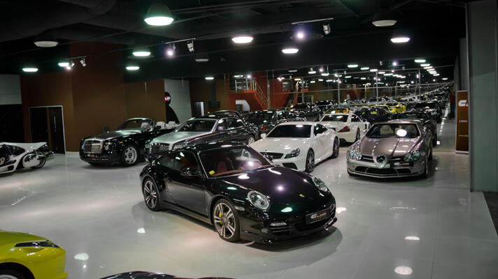 Dealer Supercar Terkeren Sejagat &#91;Full Pic&#93;