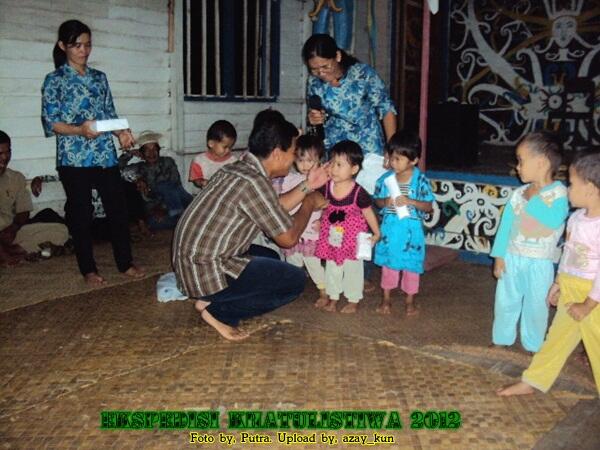 Oleh - oleh &#91;Pic&#93; dari Ekspedisi Khatulistiwa 2012