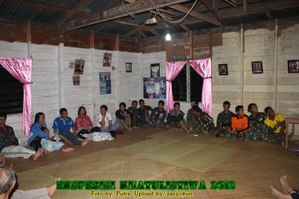 Oleh - oleh &#91;Pic&#93; dari Ekspedisi Khatulistiwa 2012