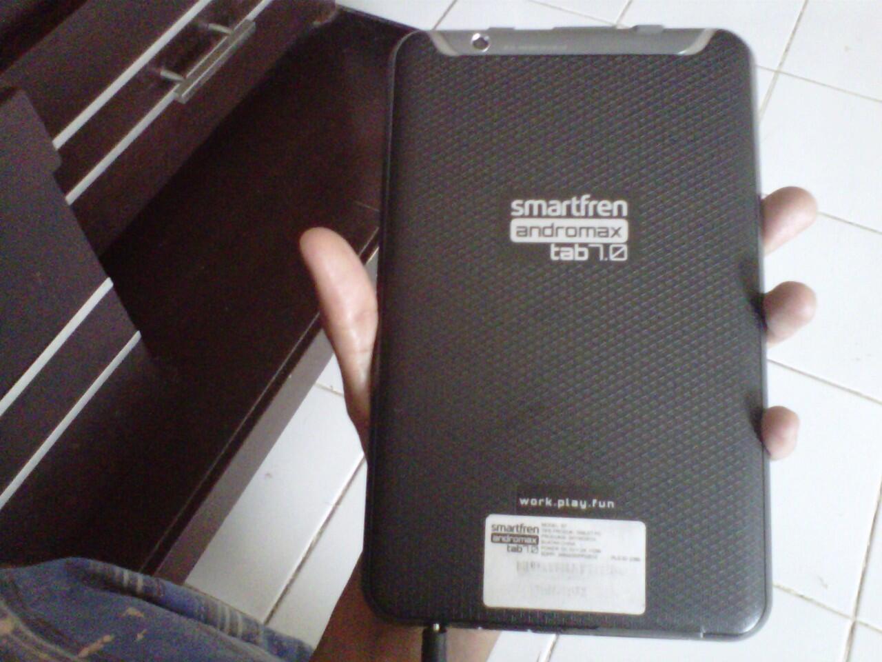 wts smartfren andro tab 7" banyak bonus