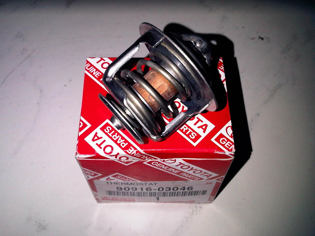 Thermostat / termostat corolla twincam 1.6