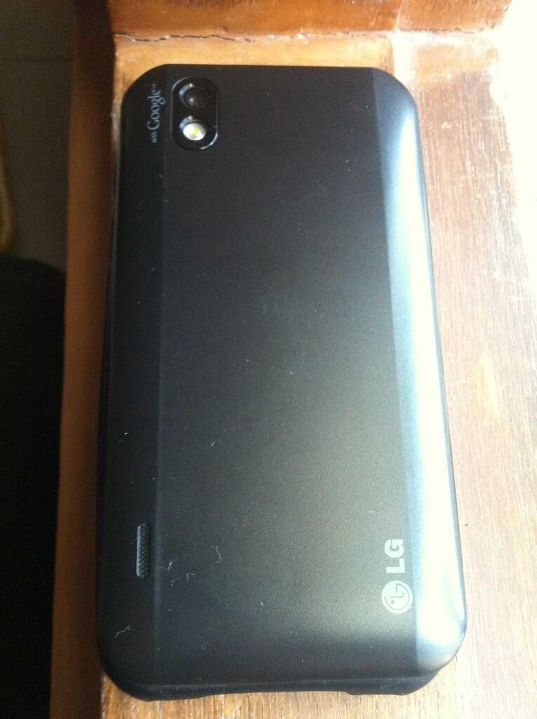 iphone 3G black & optimus black terima TT