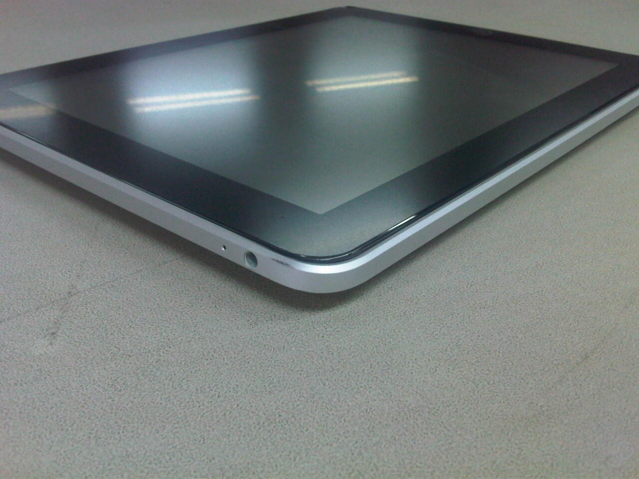 JUAL IPAD 1 64GB WIFI ONLY MULUSSS BANDUNG