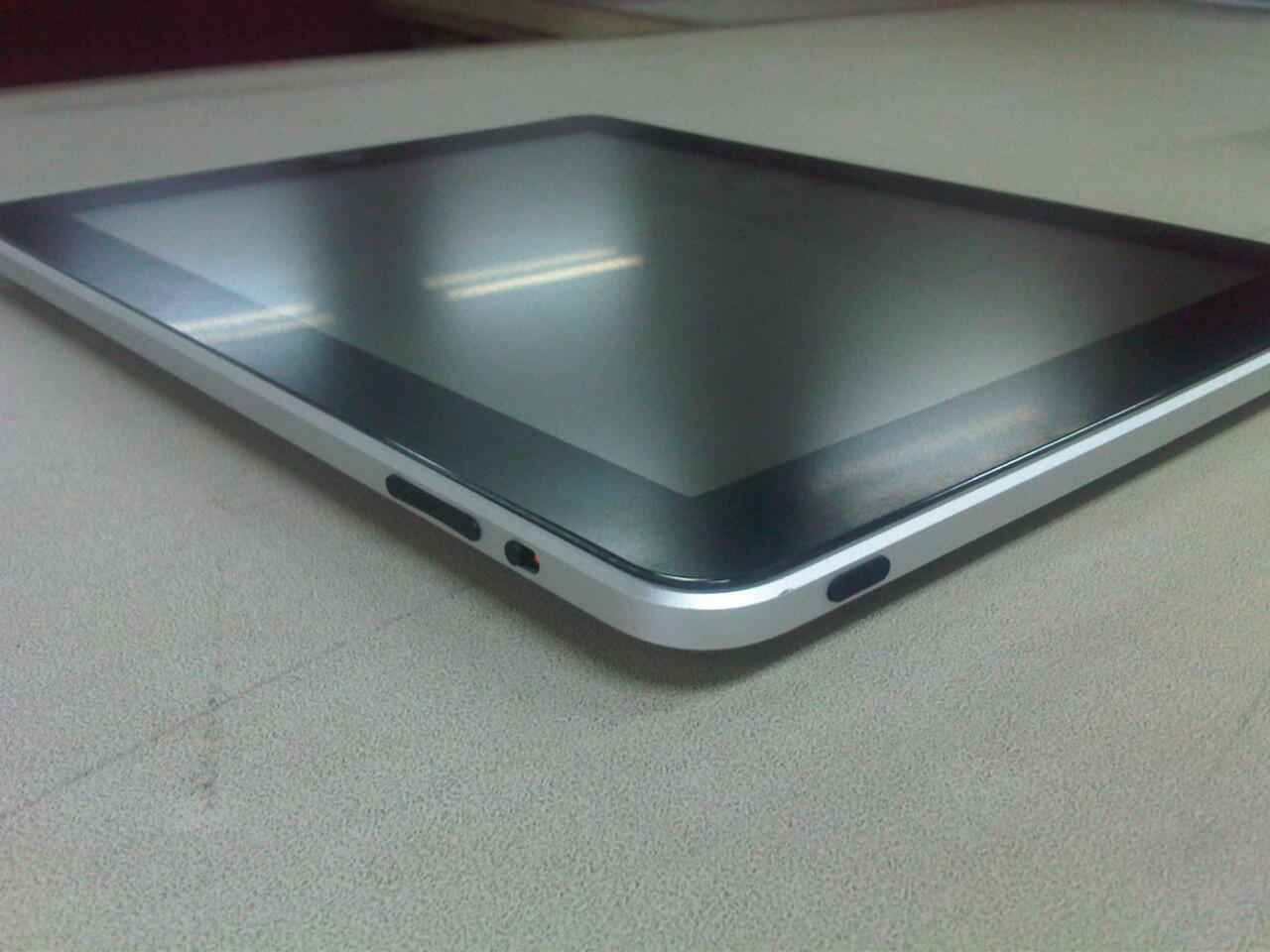 JUAL IPAD 1 64GB WIFI ONLY MULUSSS BANDUNG