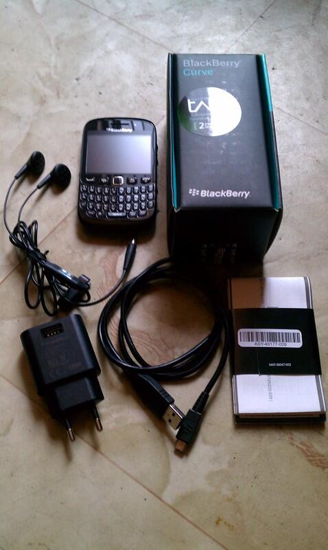 blackberry bb davis 9220 black, garansi TAM masih panjanggg