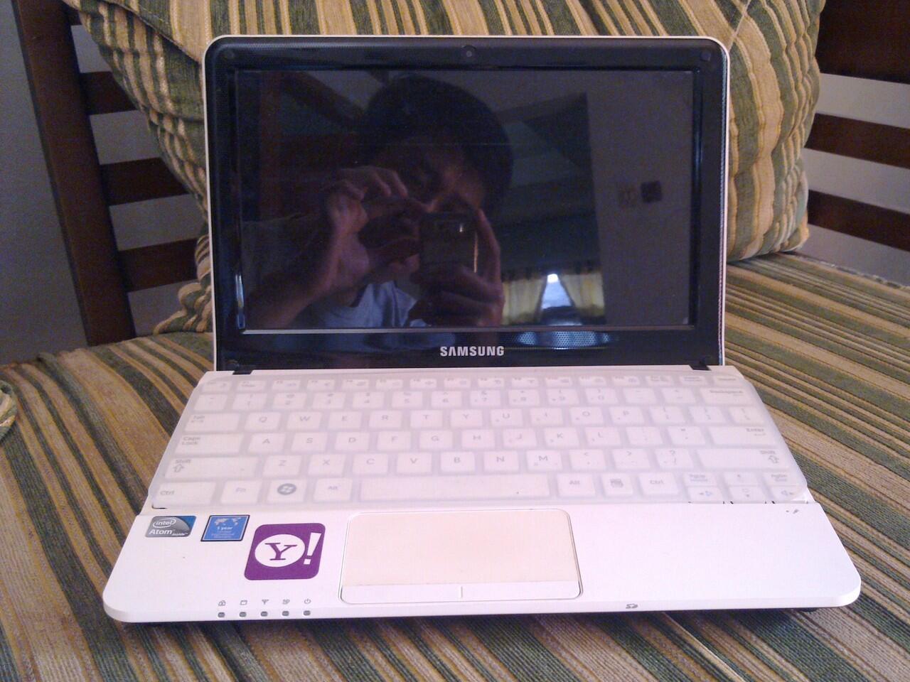 wts netbook samsung NC108P mulus garansi bandung
