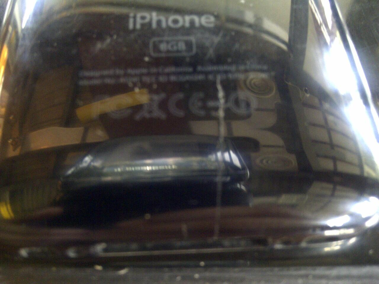 JUAL CEPAT BB HURON 8830 dan IPHONE 8GB MURAHH