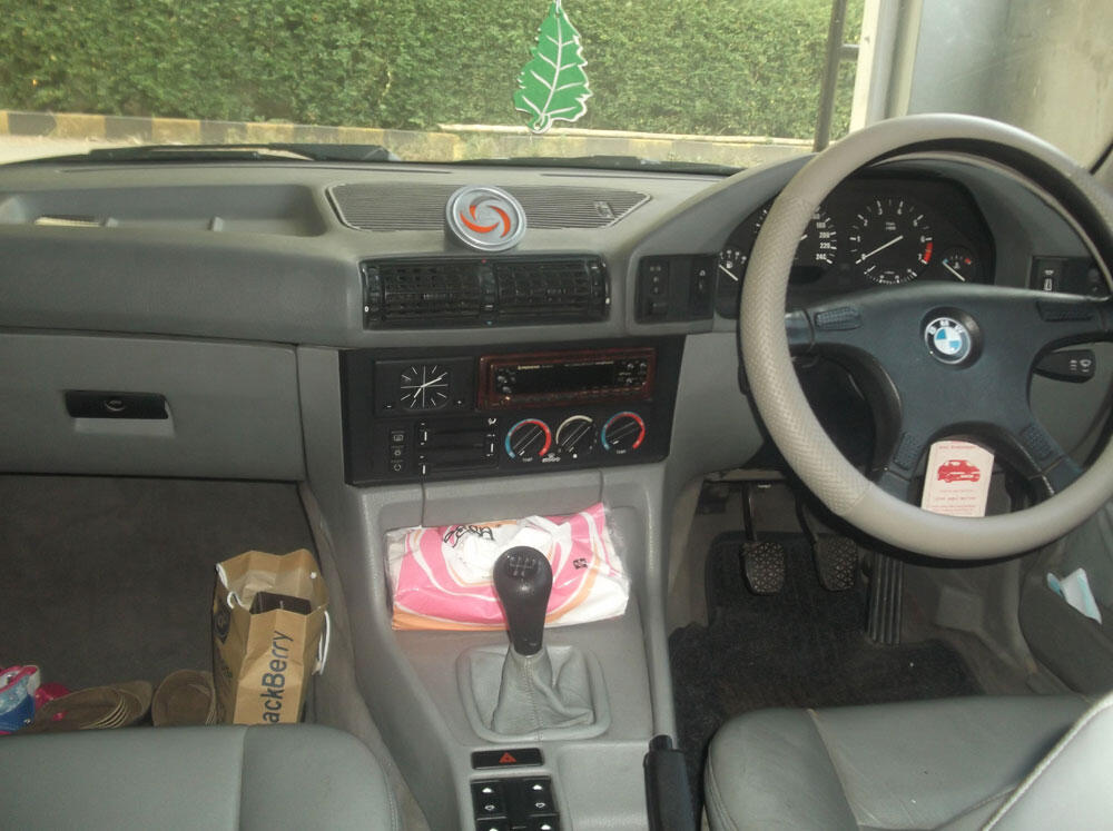 BMW 510i 1993 (akhir)