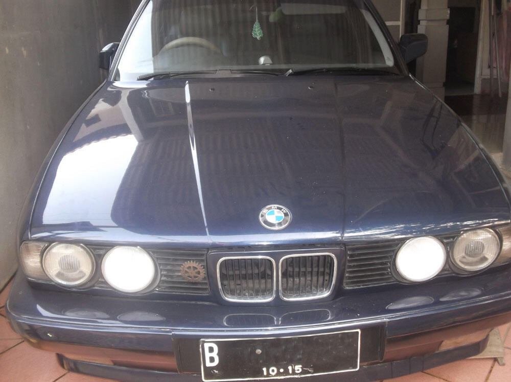 BMW 510i 1993 (akhir)