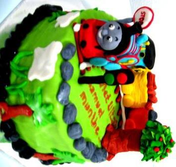 Cupcake hantaran, wedding cake, rainbow cake, risoles, stick cookies