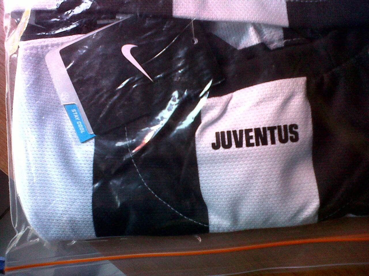 Jersey Juventus Home 12/13 Grade AAA