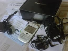 Blackberry Gemini 8520 (Curve) HRG/IDR : Rp.900.000 ribu CALL/SMS:0823-2427-9978