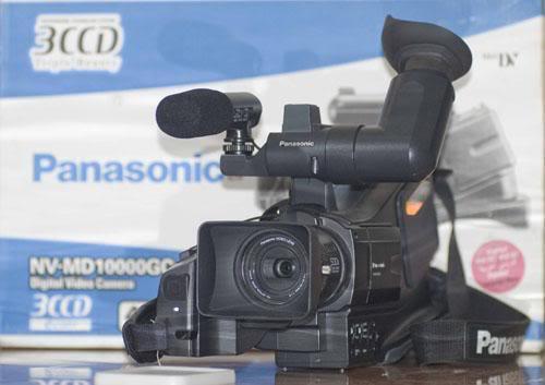 Panasonic NV-MD10000 HRG/IDR : Rp.5.000.000 JT,- CALL/SMS: 0823-2427-9978