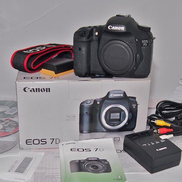 CANON EOS 7D Kit HRG/IDR: Rp,3,200,000,JT- CALL/SMS:0823-2427-9978