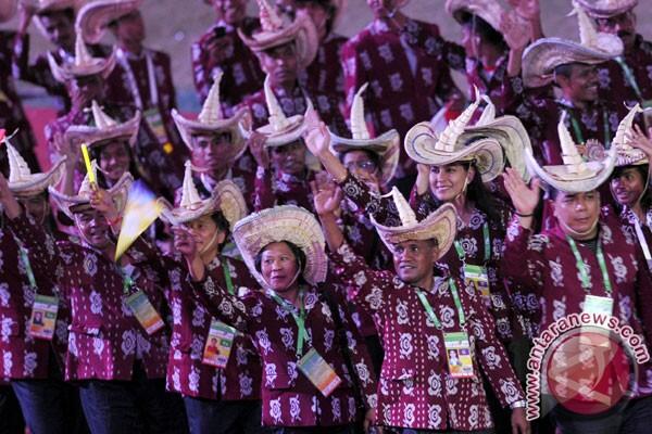 Kemeriahan Opening Ceremony PON XVIII Riau 2012 yang terekam kamera