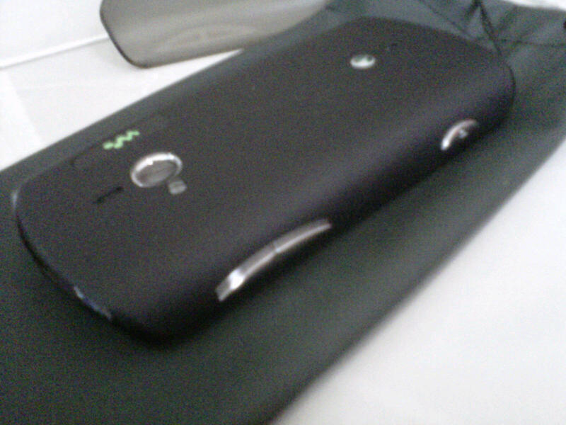 SONY ERICCSONS LWW (WT19i) muluz abis