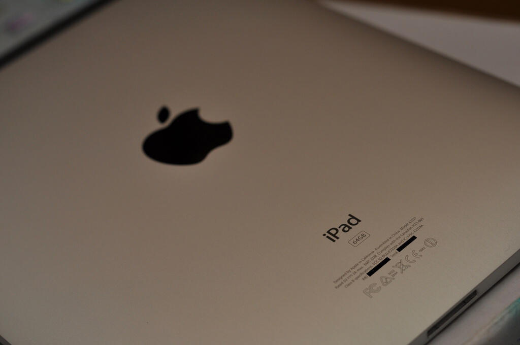 JUAL IPAD 1 3G WIFI 64GB,MULUS 100% KOMPLIT (LIKE NEW),NEGO,ADA BON PEMBELIAN 02-2012