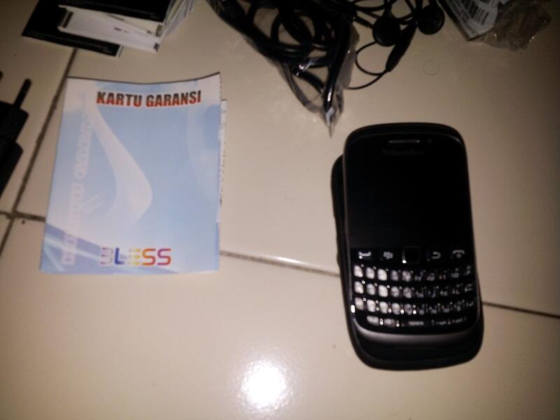 WTS BB(Blackberry Amstrong) Garansi 23 bulan
