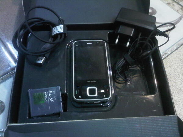 Nokia N96 16GB - Lengkap