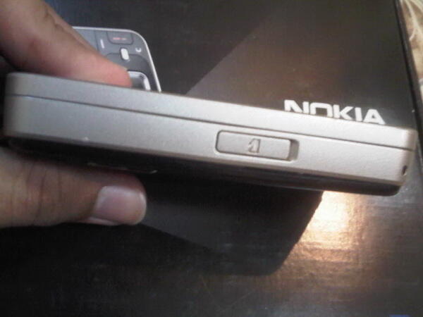 Nokia N96 16GB - Lengkap
