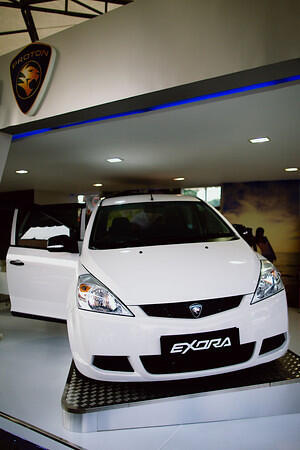 Proton exora ada promo hebohnya