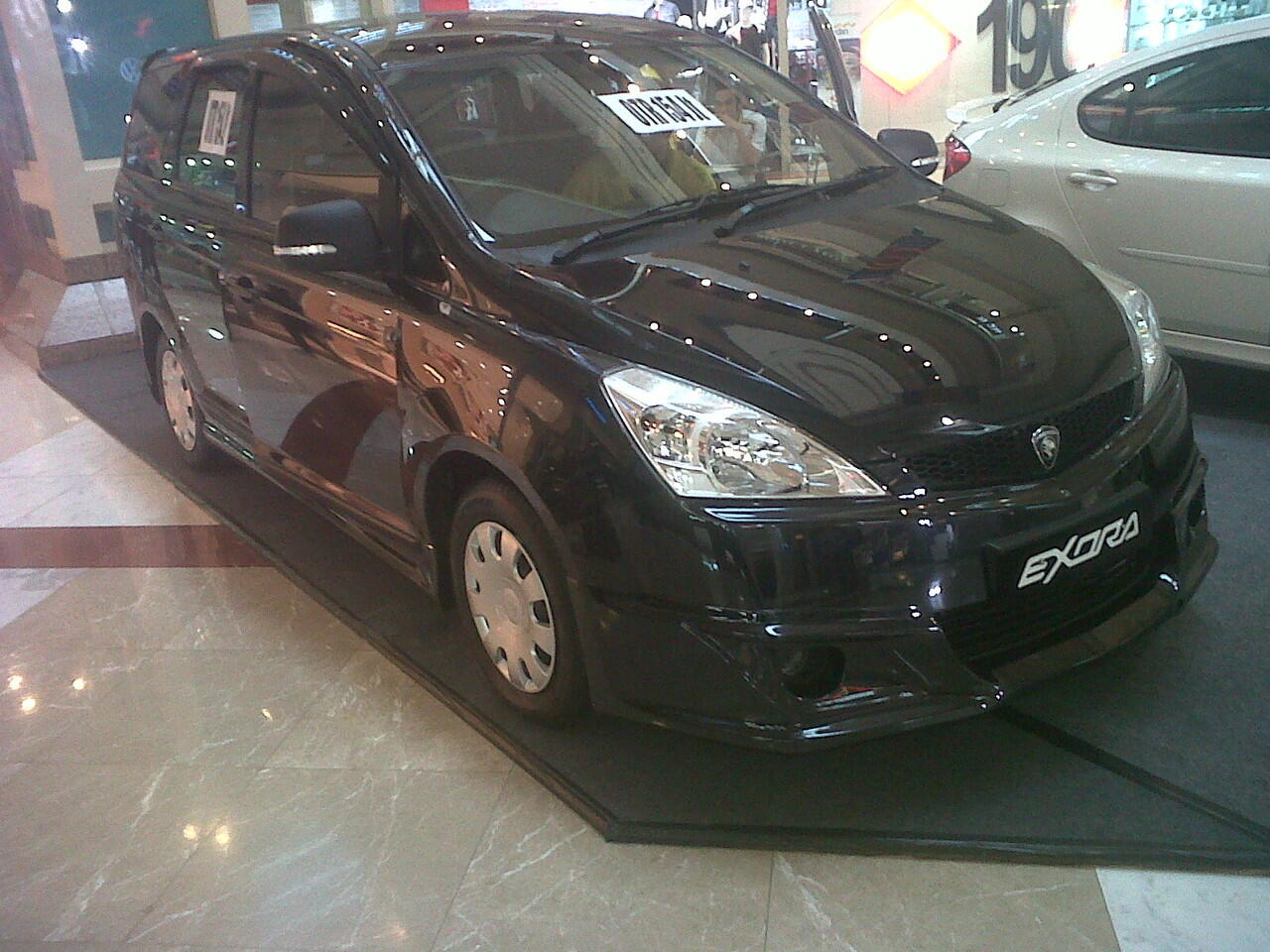 Proton exora ada yang special disini