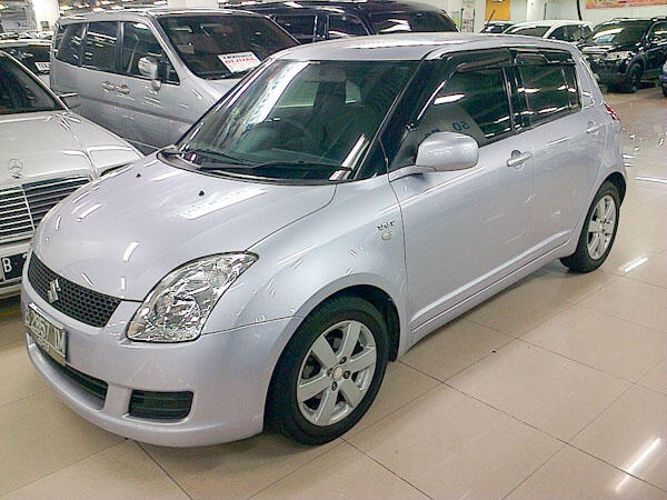 ( JOEAL) Suzuki SWIFT ST Automatic 2008. tangan 1, V-KOOL, mulus as NEW