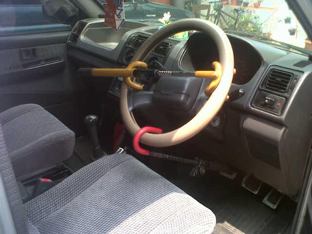 DIJUAL MITSUBISHI KUDA GLS DIESEL MANUAL THN 2000