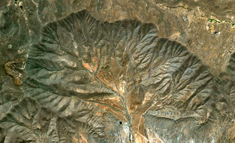 &#91;PICT&#93; Pola-Pola Fraktal Alam yang Tertangkap oleh Google Earth