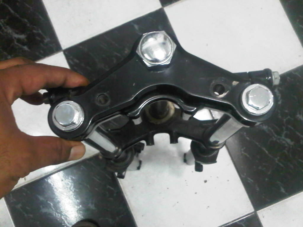 WTS: shock depan satria fu set jogja
