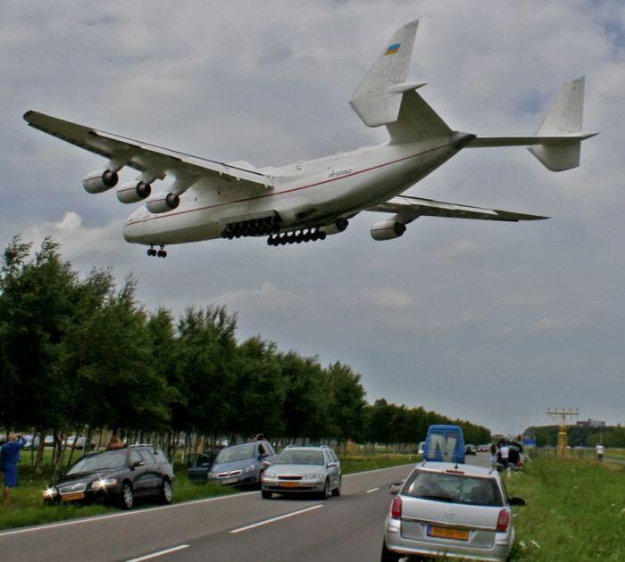 Mengenal Antonov An-225