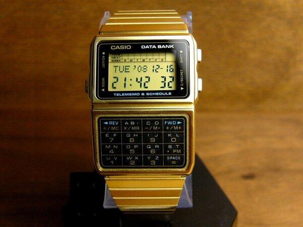 Terjual wts jam tangan CASIO DATABANK KALKULATOR gold 