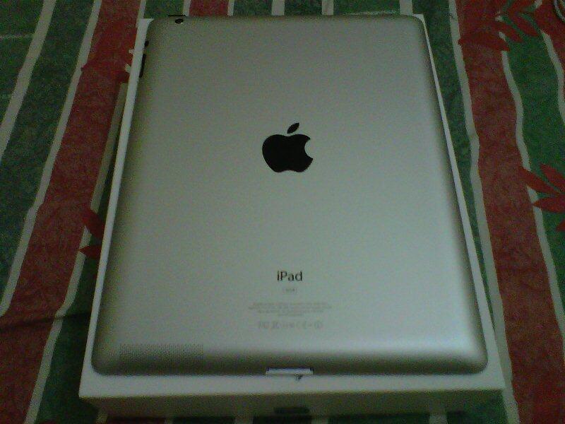 JUAL IPAD 3 16 GB WiFi, 2nd, warranty until May 13, 4.5JT