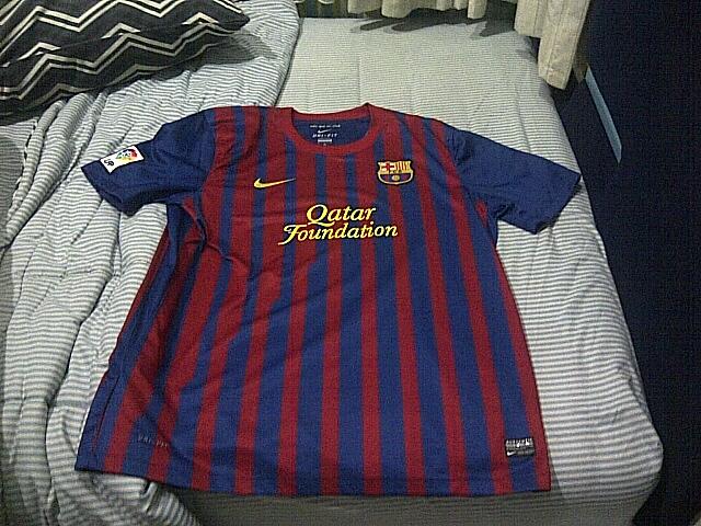 JUAL JERSEY BARCELONA HOME SIZE XL ORI 1000%