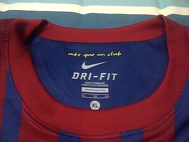 JUAL JERSEY BARCELONA HOME SIZE XL ORI 1000%