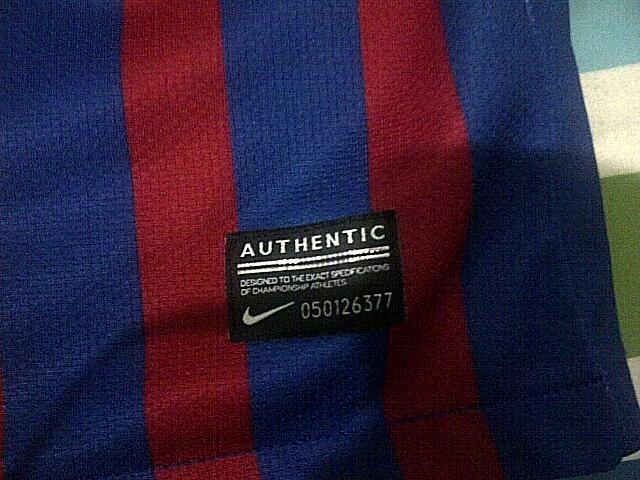JUAL JERSEY BARCELONA HOME SIZE XL ORI 1000%